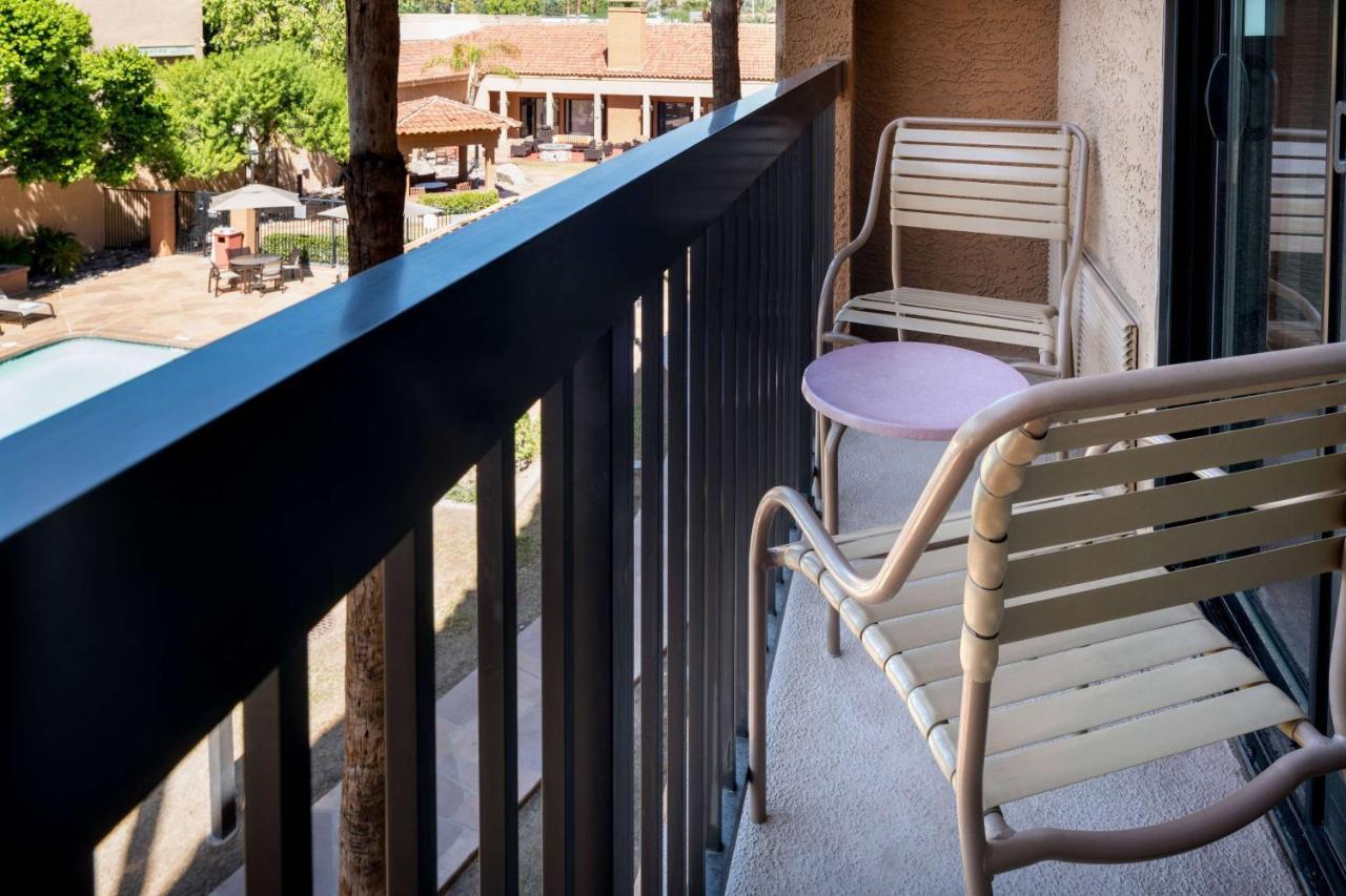 Sonesta Select Phoenix Camelback Exterior foto